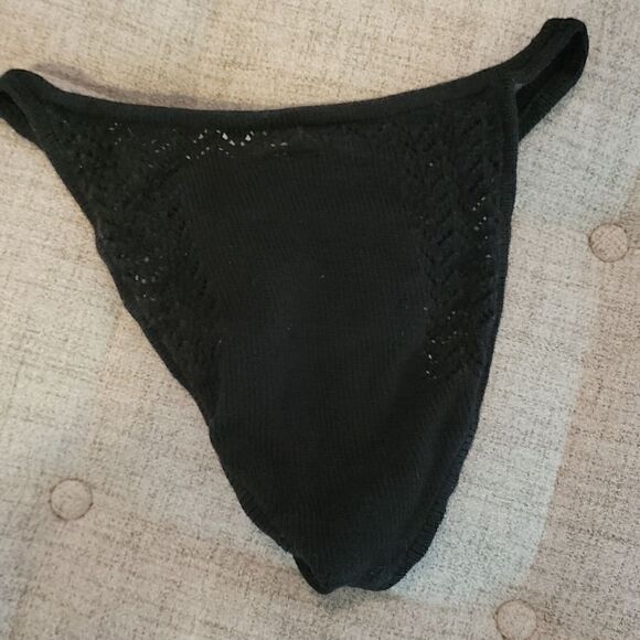 Black knit high rise bikini - Picture 7 of 10